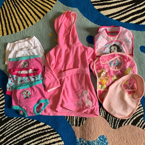 6-12 month girl clothing bundle SWIPE>>> - Picture 4 of 7